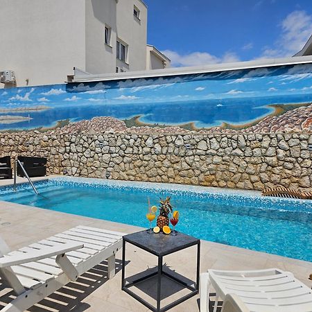 The Golden Grotto Apartments Novalja Exterior photo